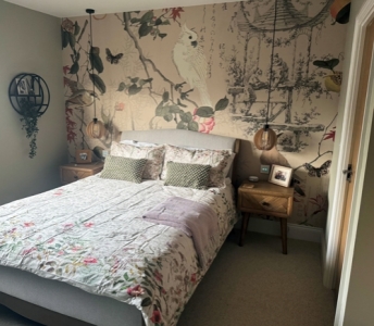 chinoiserie wallpaper in bedroom chinoiserie wallpaper in bedroom