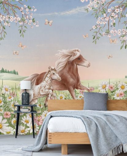 tilpasselig hestevægmaleri kaldet Happy Horses af Kikki Belle til børns soveværelser tilpasselig hestevægmaleri kaldet Happy Horses af Kikki Belle til børns soveværelser