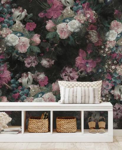 peinture murale florale baroque personnalisée rose et blanche appelée Moody Baroque Floral Scene par Bloomery Decor peinture murale florale baroque personnalisée rose et blanche appelée Moody Baroque Floral Scene par Bloomery Decor