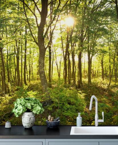 Wandtapete „Enchanted Woodland“ in Grün und Braun, personalisierbar, für Zuhause oder Büro Wandtapete „Enchanted Woodland“ in Grün und Braun, personalisierbar, für Zuhause oder Büro