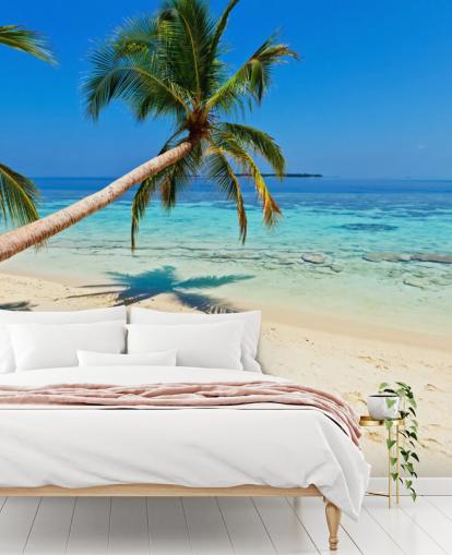 mural de papel pintado de playa tropical azul y arena llamado Palm Fringed Beach para hogares y negocios mural de papel pintado de playa tropical azul y arena llamado Palm Fringed Beach para hogares y negocios