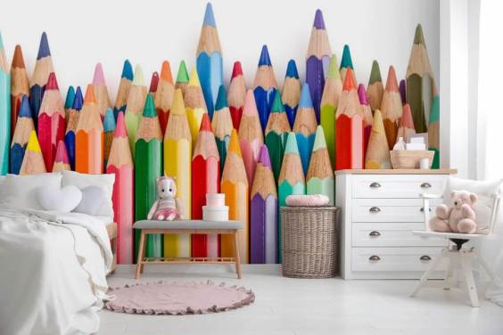 fargerikt tapet for barn kalt Pencil Crayons for skoler, barnerom og lekerom