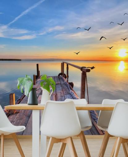 muurschildering op het meer genaamd Lake Sunrise at Wallsauce voor badkamers, slaapkamers en kantoren muurschildering op het meer genaamd Lake Sunrise at Wallsauce voor badkamers, slaapkamers en kantoren