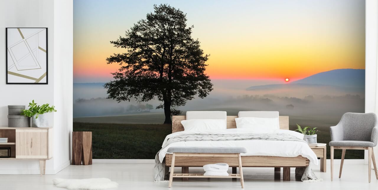 Solnedgang og tre i feltet veggmaleri Solnedgang og tre i feltet veggmaleri