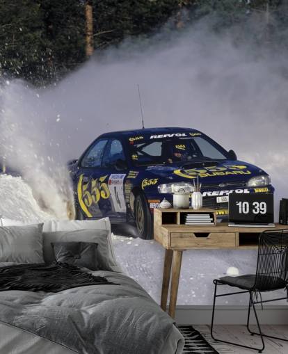 Autourheilu lumessa seinämaalaus Autourheilu lumessa seinämaalaus