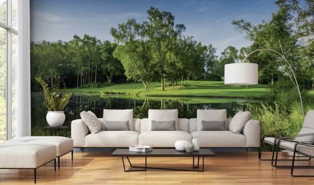 Dawn Across the Lake, Cottesmore Hotel, Golf & Country Club, Vestsussex, England Wallpaper