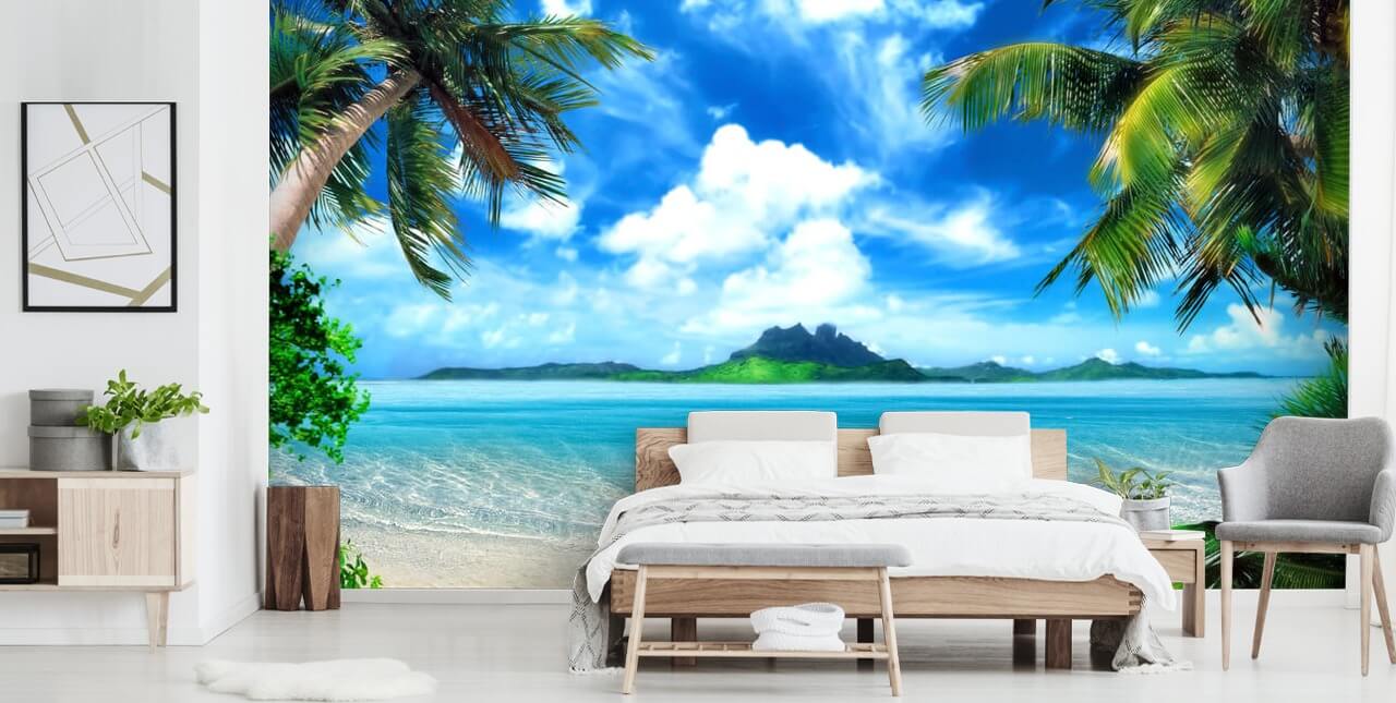 blauwe en groene strandbehangmuurschildering genaamd Paradise Island voor slaapkamers, badkamers en woonkamers