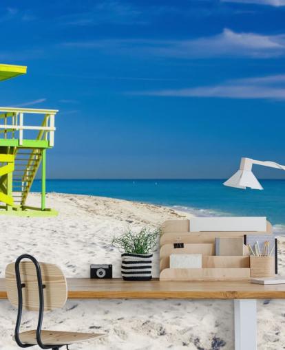 Vihreä hengenpelastaja mökki rannalla taustakuva Vihreä hengenpelastaja mökki rannalla taustakuva