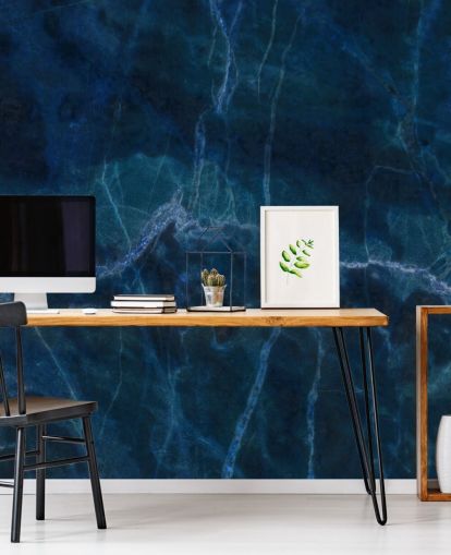 marineblauwe aanpasbare marmeren behangmuurschildering genaamd Dark Blue Marble voor slaapkamers, badkamers en keukens marineblauwe aanpasbare marmeren behangmuurschildering genaamd Dark Blue Marble voor slaapkamers, badkamers en keukens