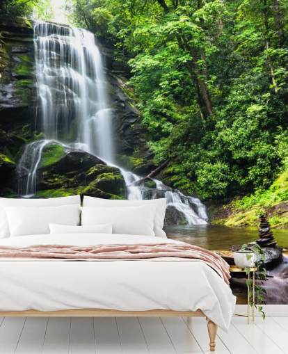 grønt brugerdefineret skov tapetmaleri kaldet Zen Waterfall til stuer grønt brugerdefineret skov tapetmaleri kaldet Zen Waterfall til stuer