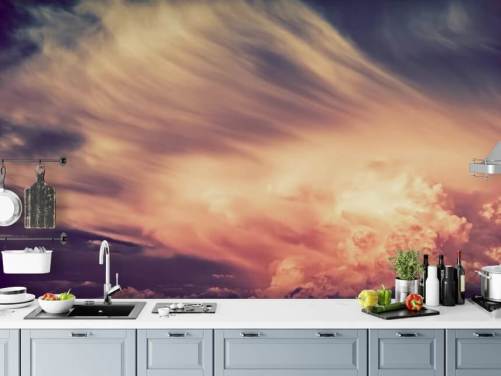 Roze en paarse bewolkte hemel behang