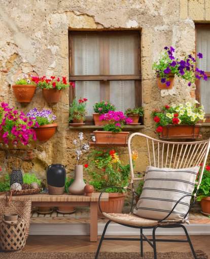 Façade en pierre et fleurs, Italie Italy Wallpaper Façade en pierre et fleurs, Italie Italy Wallpaper