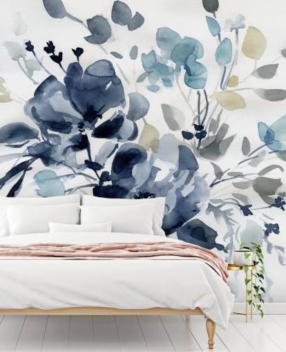 marineblauwe aanpasbare botanische behangmuurschildering genaamd Indigo Garden 2 van Carol Robinson voor slaapkamers en lounges marineblauwe aanpasbare botanische behangmuurschildering genaamd Indigo Garden 2 van Carol Robinson voor slaapkamers en lounges