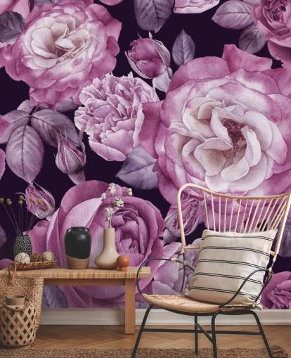 violett anpassningsbar blommig tapetväggmålning kallad Ultra Violet Roses Dark Floral för sovrum, vardagsrum och matsalar violett anpassningsbar blommig tapetväggmålning kallad Ultra Violet Roses Dark Floral för sovrum, vardagsrum och matsalar