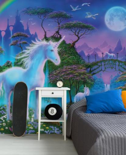 lila, blaue und grüne individuelle Einhorn-Tapete namens Unicorn Bridge von Danny Flynn für Kinderzimmer lila, blaue und grüne individuelle Einhorn-Tapete namens Unicorn Bridge von Danny Flynn für Kinderzimmer