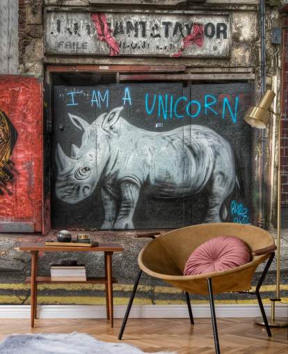 gespoten aanpasbare graffitibehangmuurschildering genaamd Be What You Want to Be van Nick Jackson voor slaapkamers of kantoor gespoten aanpasbare graffitibehangmuurschildering genaamd Be What You Want to Be van Nick Jackson voor slaapkamers of kantoor