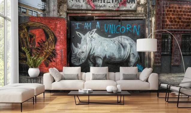 gespoten aanpasbare graffitibehangmuurschildering genaamd Be What You Want to Be van Nick Jackson voor slaapkamers of kantoor