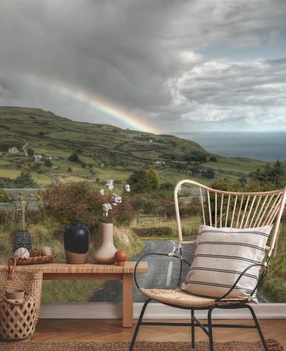Stormachtige regenboog in landelijke muurschildering Stormachtige regenboog in landelijke muurschildering