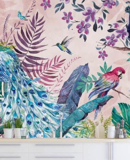 mural de papel de parede de pavão tropical roxo e azul chamado Tropical Peacock de Di Brookes para quartos e salas de estar mural de papel de parede de pavão tropical roxo e azul chamado Tropical Peacock de Di Brookes para quartos e salas de estar