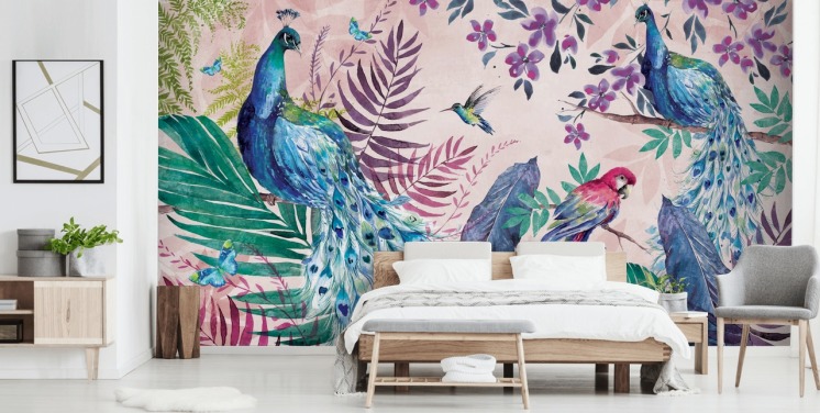 mural de papel de parede de pavão tropical roxo e azul chamado Tropical Peacock de Di Brookes para quartos e salas de estar