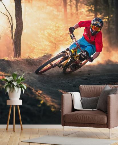 Sfondo Mountain Biker sulla pista forestale Sfondo Mountain Biker sulla pista forestale