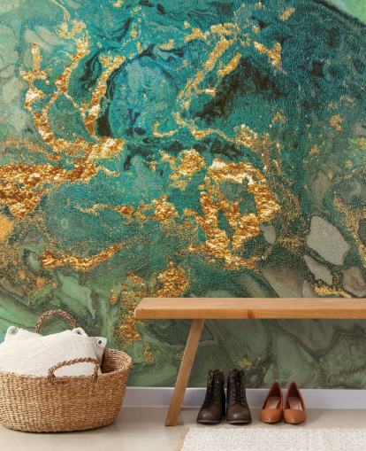 grøn og guld tilpasset marmor tapetmaleri kaldet Emerald Marble af Lara Skinner til stuer grøn og guld tilpasset marmor tapetmaleri kaldet Emerald Marble af Lara Skinner til stuer