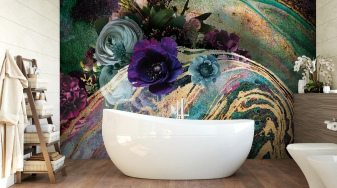 grønn, lilla og gull marmor tapet veggmaleri kalt Marble Floral New Master av Lara Skinner for soverom eller bad