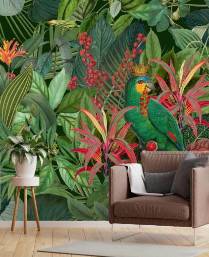mural de papel de parede de selva personalizável verde e vermelho chamado Parrot King de Andrea Haase para quartos mural de papel de parede de selva personalizável verde e vermelho chamado Parrot King de Andrea Haase para quartos