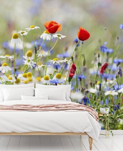 Decorazione murale con campo di fiori selvatici Decorazione murale con campo di fiori selvatici