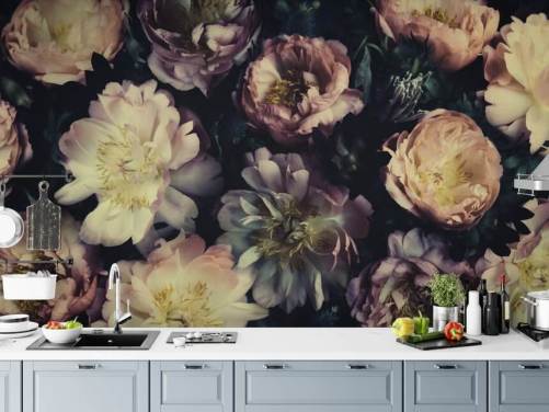 lila anpassningsbar blommig väggmålning kallad Purple Roses för sovrum, vardagsrum och matsalar