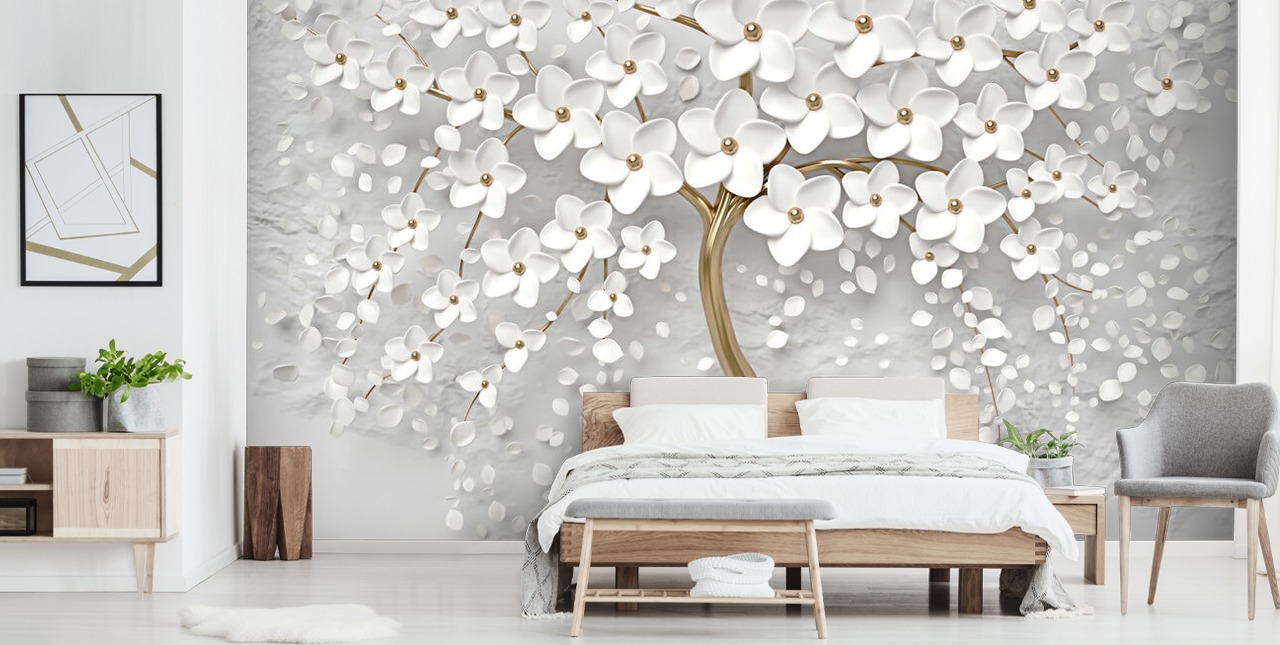 Personalisierbare Blumentapete in Weiß und Gold namens Monochrome Blossom für Schlafzimmer