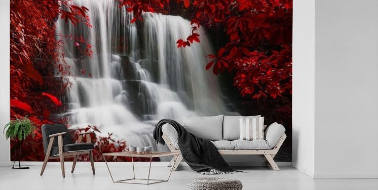 bosque de hojas rojas con papel tapiz de cascada