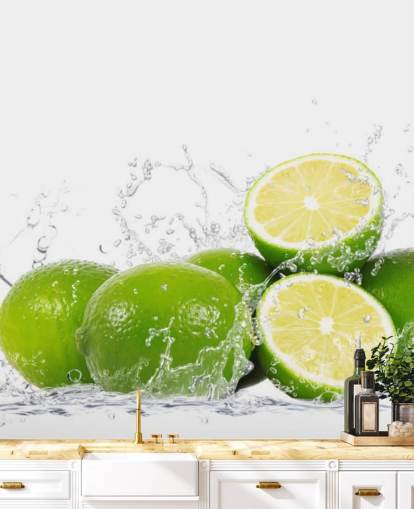 Decorazione murale con lime verdi e spruzzi d'acqua Decorazione murale con lime verdi e spruzzi d'acqua