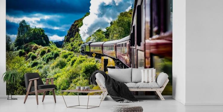 roter Dampfzug in der Landschaft Passagieransicht Tapete