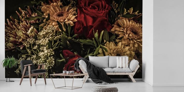 Dunkle Blumen und Rosen bemalte Tapete