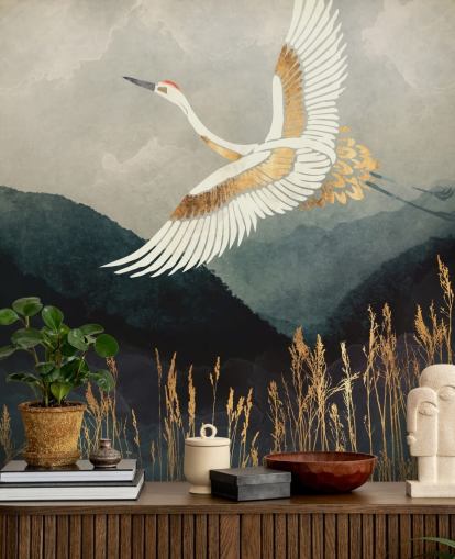 Personalisierbare orientalische Tapete in Gold und Marineblau namens Elegant Flight von SpaceFrog Designs für Wohn- oder Schlafzimmer Personalisierbare orientalische Tapete in Gold und Marineblau namens Elegant Flight von SpaceFrog Designs für Wohn- oder Schlafzimmer