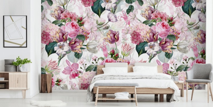 Hellrosa Rosen und weiße Blumen bemalte Tapete