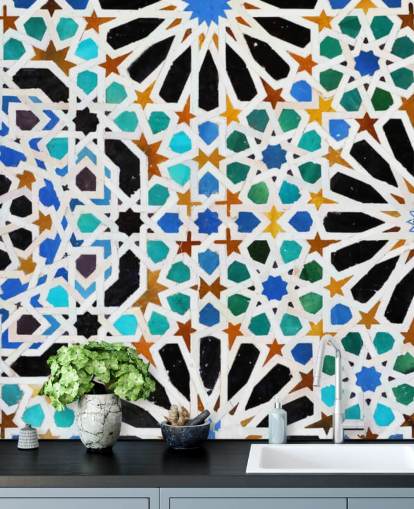 Carta da parati colorata vintage con piastrelle a spirale Carta da parati colorata vintage con piastrelle a spirale