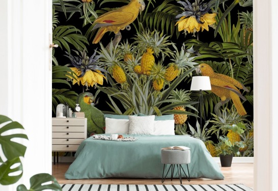papegøjer, ananas og palmeblade jungle tapet
