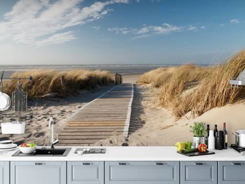 blå og guld tilpasselig strandtapet vægmaleri kaldet WindBeach Boardwalk til spisestuer eller køkkener
