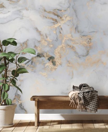 off-white og gullfarget tilpassbart marmortapet veggmaleri kalt Decadent Marble for kjøkken, bad eller soverom off-white og gullfarget tilpassbart marmortapet veggmaleri kalt Decadent Marble for kjøkken, bad eller soverom