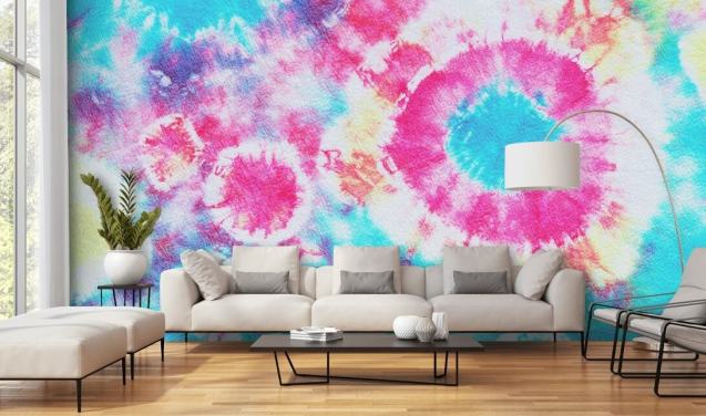 carta da parati con cerchi tie dye blu e rosa