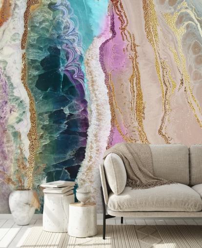 lilla, rosa og gull tilpassbart geodetapetveggmaleri kalt Rock Pool Beach av Lara Skinner for salonger lilla, rosa og gull tilpassbart geodetapetveggmaleri kalt Rock Pool Beach av Lara Skinner for salonger