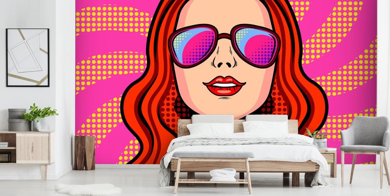 rødhåret jente iført solbriller pop art tapet
