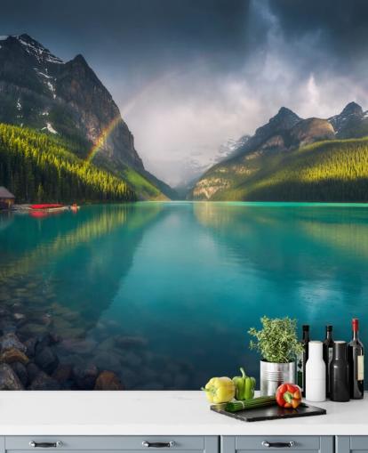 regnbue over blå innsjø og fjell tapet regnbue over blå innsjø og fjell tapet