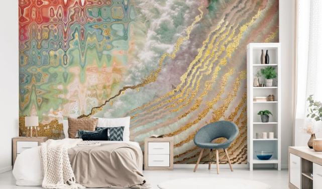 carta da parati in geode color oro con sfumature rosa, viola e verdi