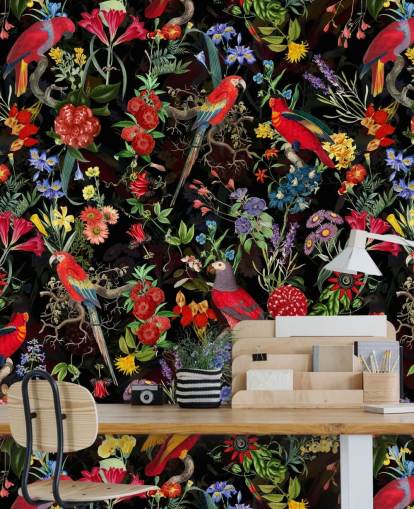 røde papegøyer og fargerike blomster på svart bakgrunn røde papegøyer og fargerike blomster på svart bakgrunn