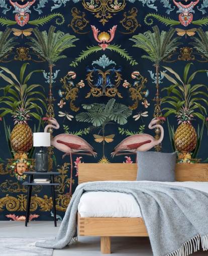 Andrea Haasen laivastonsiniset flamingot ja ananas-taustakuvamaalaus nimeltä Ornamental Flamingo makuuhuoneisiin Andrea Haasen laivastonsiniset flamingot ja ananas-taustakuvamaalaus nimeltä Ornamental Flamingo makuuhuoneisiin