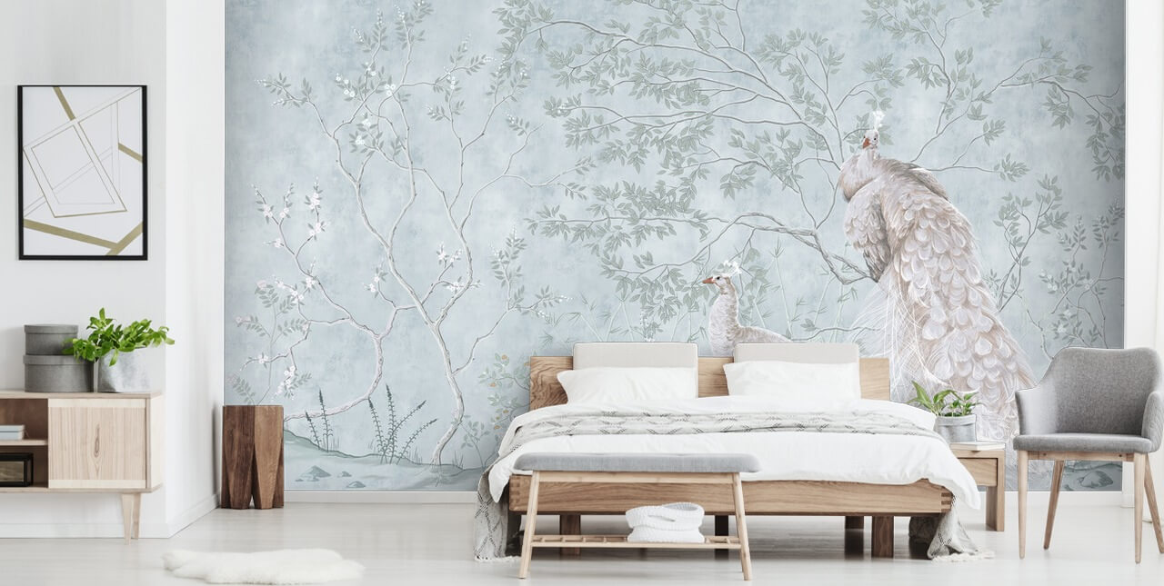 hvide påfugle mod ænder æg blå chinoiserie tapet