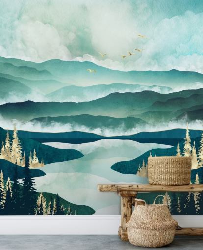 Misty Blue Mountains en een meer met gouden bomen Misty Blue Mountains en een meer met gouden bomen